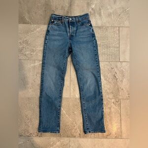 Levi's Women's Wedgie Straight Leg Blue Jeans